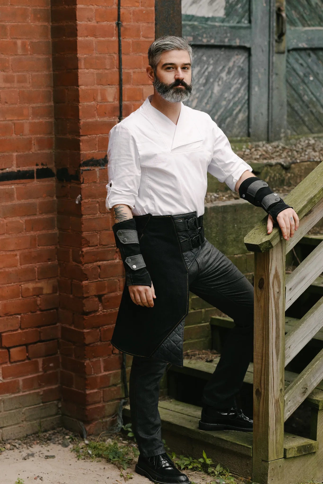 Battle Tasset - Gilded Carbon [Unifit]